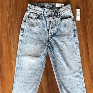 Ultra High Rise Slim Mom Jeans